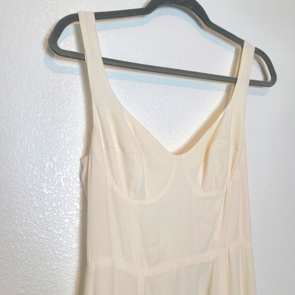 Reformation Lecce Maxi Crepe Sweetheart Neckline Gown Wedding Dress in I… - Picture 5 of 12